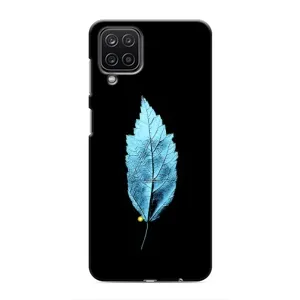 Чехол с картинками на черном фоне для Samsung Galaxy M12 (Листочек)