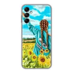 Чехол Стильные девушки на Samsung Galaxy M14 (M146) (Девушка на поле)