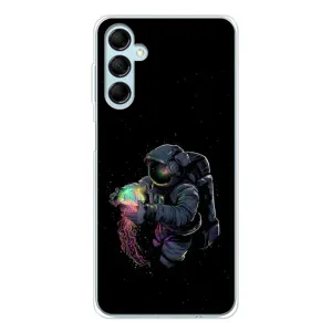 Силиконовый Чехол с принтом "Космонавты" на Samsung Galaxy M16 (В руках земля)
