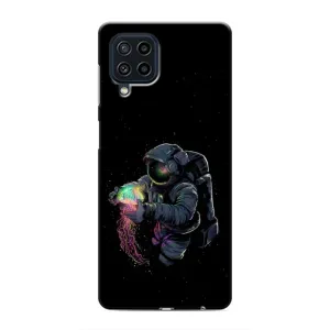 Силіконовый Чохол з принтом "Космонавти" на Samsung Galaxy M22 (В руках земля)