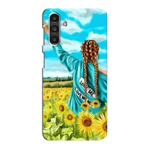 Чохол Стильні дівчата на Samsung Galaxy M34 (5G) (Дівчина на полі)