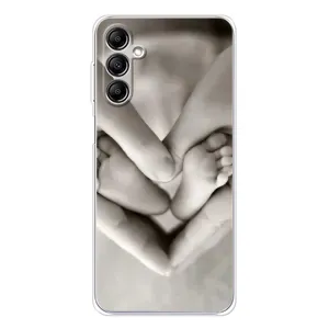 Чехлы для МАМЫ на Samsung Galaxy M36 (Любящие руки)