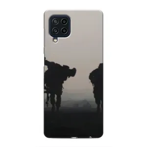 Чехлы на военную тематику для Samsung Galaxy M62 (Бой солдат)