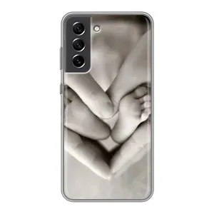 Чехлы для МАМЫ на Samsung Galaxy S21 FE (Любящие руки)