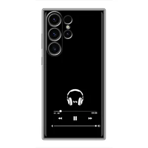 Чехол с картинками на черном фоне для Samsung Galaxy S22 Ultra (Плеер)