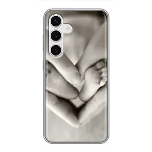 Чехлы для МАМЫ на Samsung Galaxy S24 (Любящие руки)