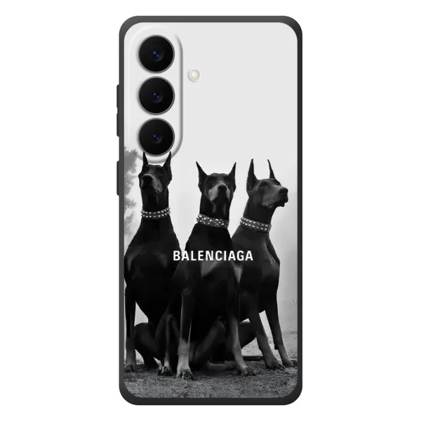 Чехол с рисунком «Три добермана» для Samsung Galaxy S26 Plus Чехол с рисунком «Три добермана» для Samsung Galaxy S26 Plus