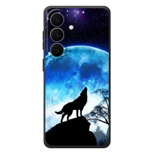 Чехол с Волком на Samsung Galaxy S26 Plus (Воет на луну)
