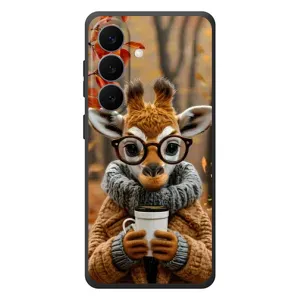 Печатный чехол «Зверята с кофе» для Samsung Galaxy S26 Plus (Жираф с кофе)