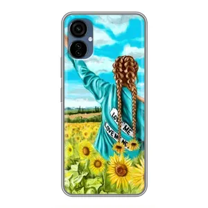 Чехол Стильные девушки на TECNO Camon 19 Neo (Девушка на поле)