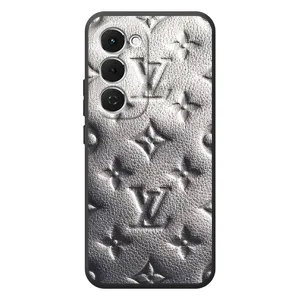 Текстурный Чехол Louis Vuitton для Спарк 40 Про Плюс (Бежевый ЛВ)