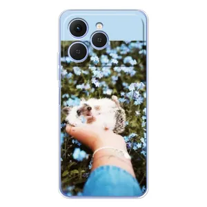 Чехлы с изображением разных животных для Tecno Spark 40 (Ежик на руках)