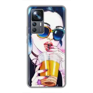 Чехол с картинкой Модные Девчонки Xiaomi 12T Pro (Девушка с коктейлем)