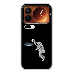 Силіконовый бампер з принтом "Наса" на Xiaomi 17 Pro (Космонавт баскетболіст)