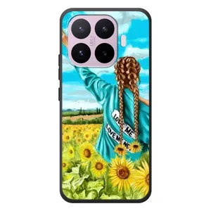 Чехол Стильные девушки на Xiaomi 17T (Девушка на поле)