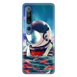 Силиконовый Чехол с принтом "Космонавты" на Xiaomi Mi 10 Pro (Космонавт в воде)