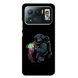 Силиконовый Чехол с принтом "Космонавты" на Xiaomi Mi 11 Ultra (В руках земля)