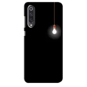 Чехол с картинками на черном фоне для Xiaomi Mi 9 SE (Лампочка)