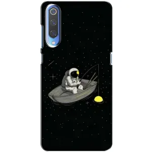 Силиконовый Чехол с принтом "Космонавты" на Xiaomi Mi 9 (Космонавт на рыбалке)