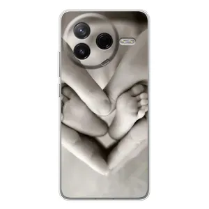 Чехлы для МАМЫ на Xiaomi POCO F7 Pro (Любящие руки)