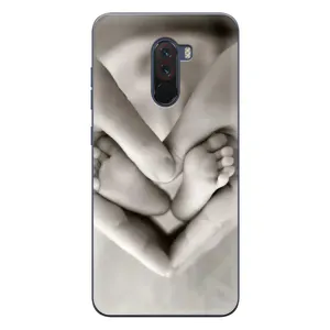Чехлы для МАМЫ на Xiaomi POCO F1 (Любящие руки)