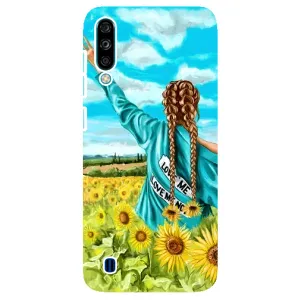 Чохол Стильні дівчата на ZTE Blade A7 (2020) (Дівчина на полі)
