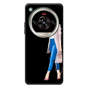 Чехол с картинкой Модные Девчонки ZTE Nubia Focus 2 Ultra (Девушка со смартфоном)