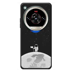 Силиконовый бампер с принтом "Наса" на ZTE Nubia Focus 2 Ultra (Космонавт NASA)