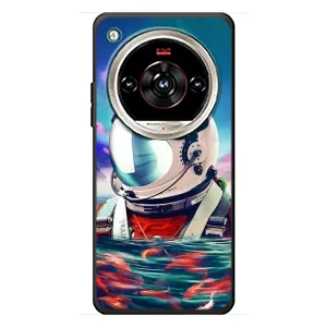 Силиконовый Чехол с принтом "Космонавты" на ZTE Nubia Focus 2 Ultra (Космонавт в воде)