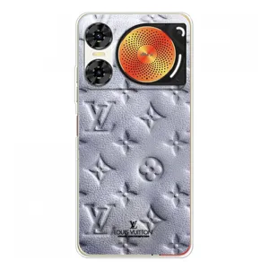 Текстурный Чехол Louis Vuitton для ZTE Нюбия Мьюзик 2 (Белый ЛВ)