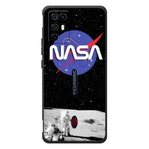 Силиконовый бампер с принтом "Наса" на ZTE Nubia RedMagic 6R (Nasa на луне)