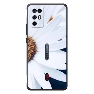 Чехол с ромашками на ZTE Nubia RedMagic 6R (Пол ромашки)