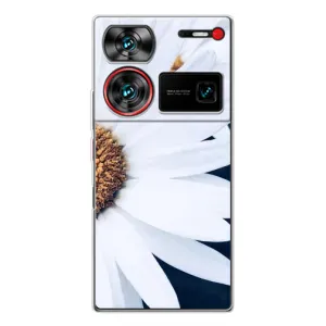 Чехол с ромашками на ZTE Nubia Z60 Ultra (Пол ромашки)