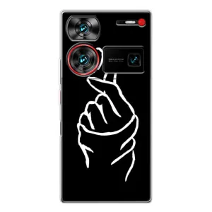 Чехлы (Знак сердечка) на ZTE Nubia Z60 Ultra (Сердце на черном)