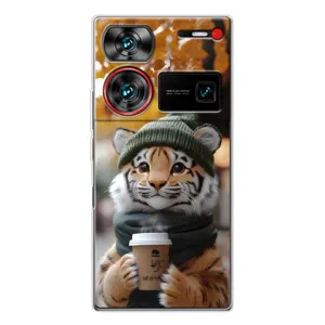 Печатный чехол «Зверята с кофе» для ZTE Nubia Z60 Ultra (Тигр с кофе)