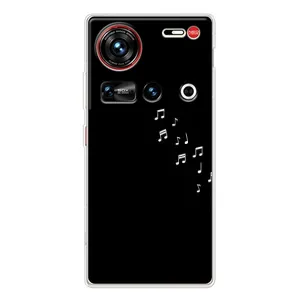 Чехол с картинками на черном фоне для ZTE Nubia Z70 Ultra (Ноты)