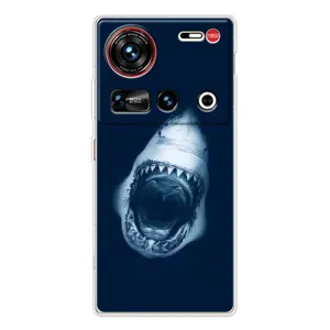 Силиконовый бампер с картинкой животных для ZTE Nubia Z70 Ultra (Пасть Акулы)