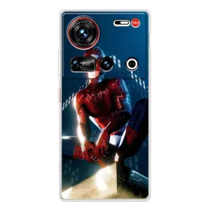 Чехол Супергерой Человека Паука на ZTE Nubia Z70 Ultra (Паук на доме)