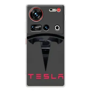 Силиконовый бампер с картинкой машины на ZTE Nubia Z70 Ultra (Logo TESLA)