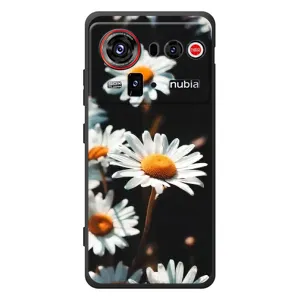Чехол с ромашками на ZTE nubia Z80 Ultra (Белые ромашки)