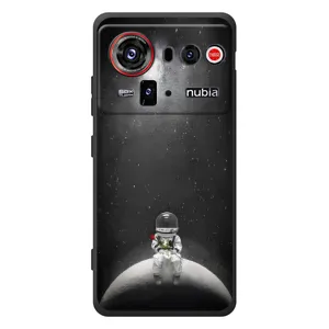 Силиконовый Чехол с принтом "Космонавты" на ZTE nubia Z80 Ultra (Космонавт романтик)