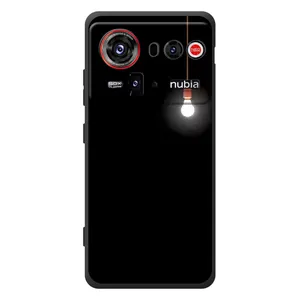 Чехол с картинками на черном фоне для ZTE nubia Z80 Ultra (Лампочка)